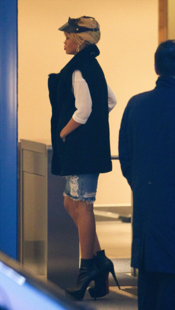 Rihanna (part 2) Rihanna (part 2)